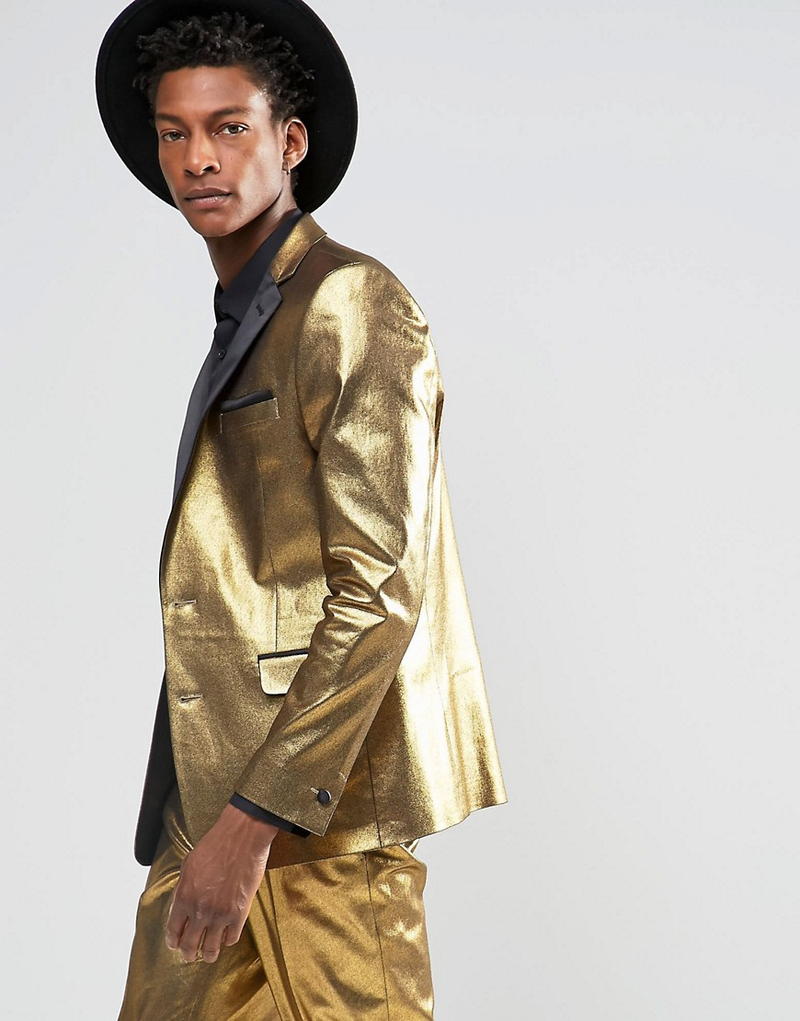 Illustration for article titled YOU ARE GOLDEN : A HOLIDAY LOOK BOOK